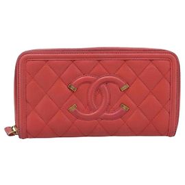 Chanel Filigree Zip Around Quilted Caviar Long
