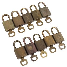 LOUIS VUITTON Conjunto de 10 Cadeados Cadeado metal Dourado LV Auth 202430