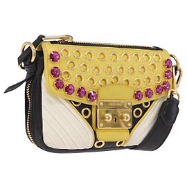 Miu Miu Biker Studs Schultertasche aus Leder Schwarz Gold Auth 200282V