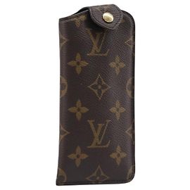 LOUIS VUITTON Monogram Etui Lunette PM Estojo para Óculos M66545 LV Auth 202017A