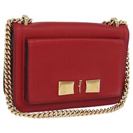 Borsa a tracolla con catena Salvatore Ferragamo in pelle rossa tono oro Auth 200367A