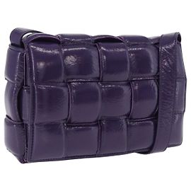 Bottega Veneta Maxi Intrecciato Padded Cassette Bag aus Leder, lila, authentisch ka6032V