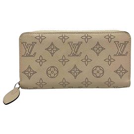 Louis Vuitton Mahina Langbörse