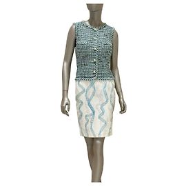 Vestido Chanel 2012 Runway Sea Wave Tweed & Lambskin Sz.36 De segunda mano