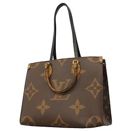 Louis Vuitton Monogram Giant Reverse OnTheGo MM Tote Bag