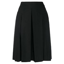 Falda Chanel de lana negra con pliegues