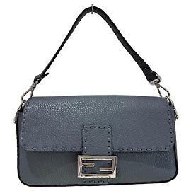 Fendi Selleria Baguette Tasche aus blau-grauem Leder