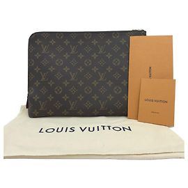 Louis Vuitton Etui Voyage GM Monogram Clutch Bag