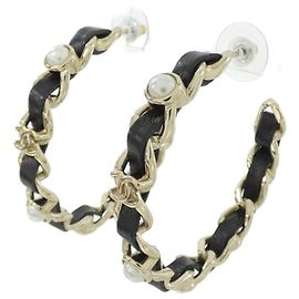 Pendientes de botón Chanel AB2674
