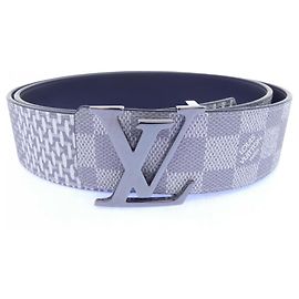 Louis Vuitton LV Initials Wendelgürtel
