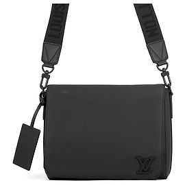 Louis Vuitton Black Grain Leather Shoulder Bag