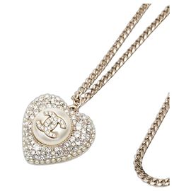 Collar colgante de cadena Chanel Coco Mark motivo corazón