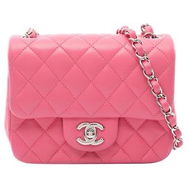 Borsa a tracolla Chanel Mini Matelassé in rosa