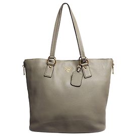 Prada Borsa a tracolla in pelle grigia