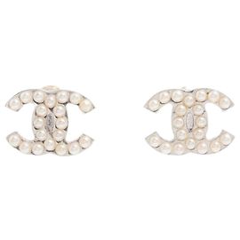 Chanel Orecchini Silver Coco Mark 05V in perle sintetiche