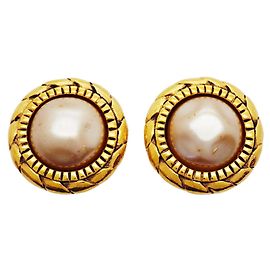 Pendientes de círculo chapados en oro Chanel