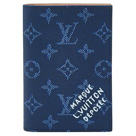 Funda de Pasaporte Louis Vuitton Monogram Heritage