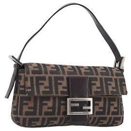Borsa a tracolla FENDI Zucca Canvas Mamma Baguette Marrone Nero Auth BA15631V
