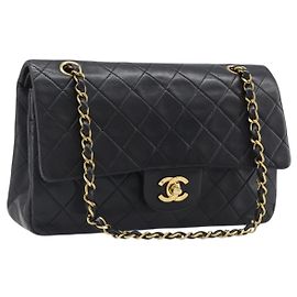 Borsa a tracolla CHANEL Chain Matelasse 25 in pelle d'agnello nera e oro CC Auth 200542SAM