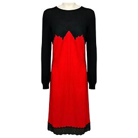 Altuzarra Kleid aus Merinowolle-Strick und Krepp in Schwarz / Rot mit Spitzenbesatz