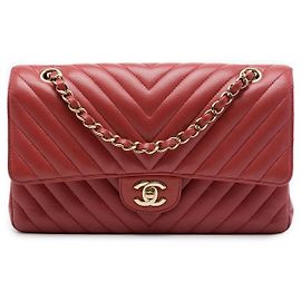 Borsa a tracolla Chanel Medium Classic Chevron in pelle d'agnello rossa con doppia patta