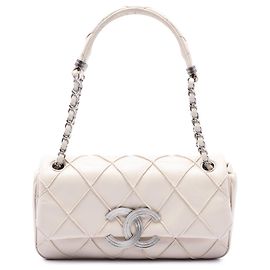 Weiße Chanel CC Double Stitch Lambskin Single Flap Schultertasche