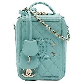 Chanel Caviar CC Filigree Vertical Vanity Case Satchel blau