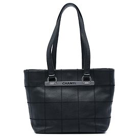 Tote Chanel Caviar Chocolate Bar Preta