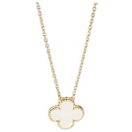 Pendente Vintage Alhambra Van Cleef & Arpels in Oro Giallo e Madreperla