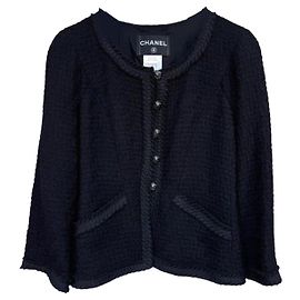 Chaquetas Chanel La Petite Veste Noire