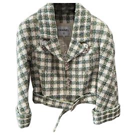 Casacos Chanel La Petite Veste Noire