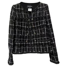 Chaquetas Chanel La Petite Veste Noire