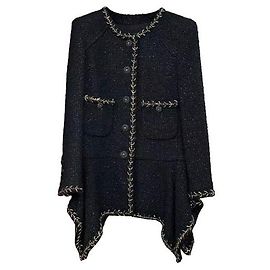 Chaquetas Chanel La Petite Veste Noire