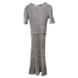 Vestido Chanel de lana gris