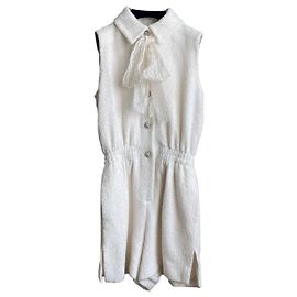 Macacão Chanel Branco de Viscose