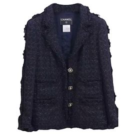 Casacos Chanel La Petite Veste Noire