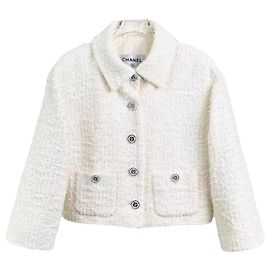 Chanel La Petite Veste Noire Jacken