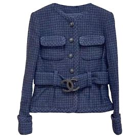 Chaquetas Chanel La Petite Veste Noire