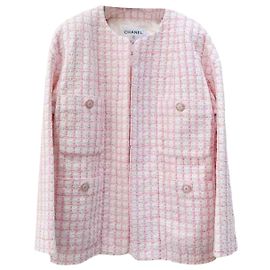 Chaquetas Chanel La Petite Veste Noire
