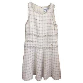 Chanel Kleid aus Wolle Mehrfarbig Größe 38