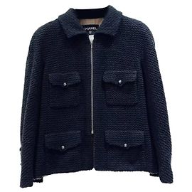 Chanel La Petite Veste Noire Jacken