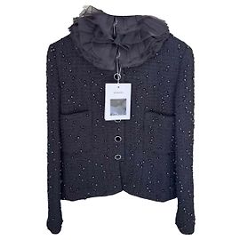 Chaquetas Chanel La Petite Veste Noire