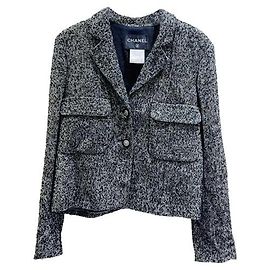 Chanel La Petite Veste Noire Jacken