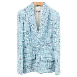 Chaquetas Chanel La Petite Veste Noire