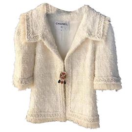 Chaquetas Chanel La Petite Veste Noire