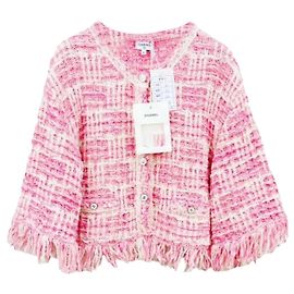 Chaquetas Chanel La Petite Veste Noire