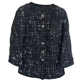 Chanel La Petite Veste Noire Jacken