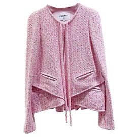 Chaquetas Chanel La Petite Veste Noire