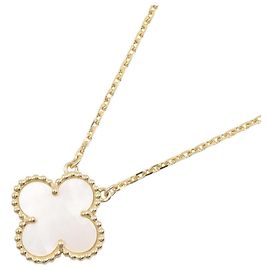 Collana Van Cleef & Arpels Vintage Alhambra in madreperla