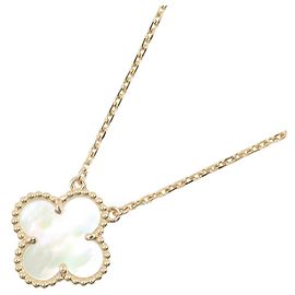Collana Van Cleef & Arpels Vintage Alhambra in madreperla